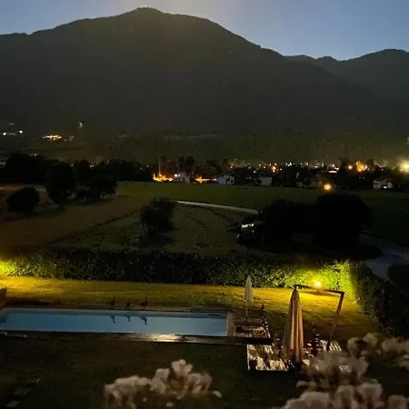 La Tana Del Grillo Bed & Breakfast 3*