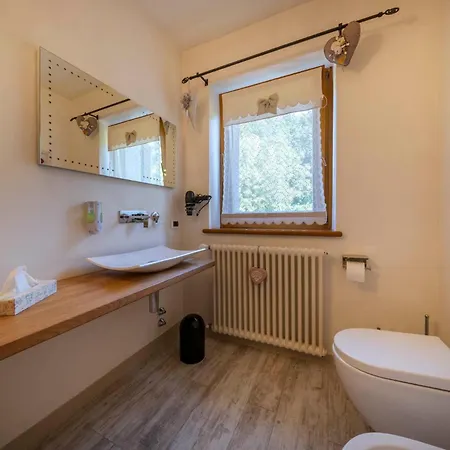 Bed & Breakfast La Tana Del Grillo 3*