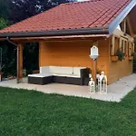 La Tana Del Grillo Bed and breakfast 3*