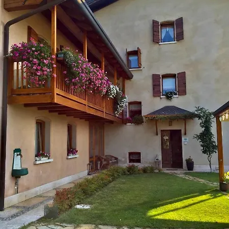 La Tana Del Grillo فندق مبيت وإفطار 3*